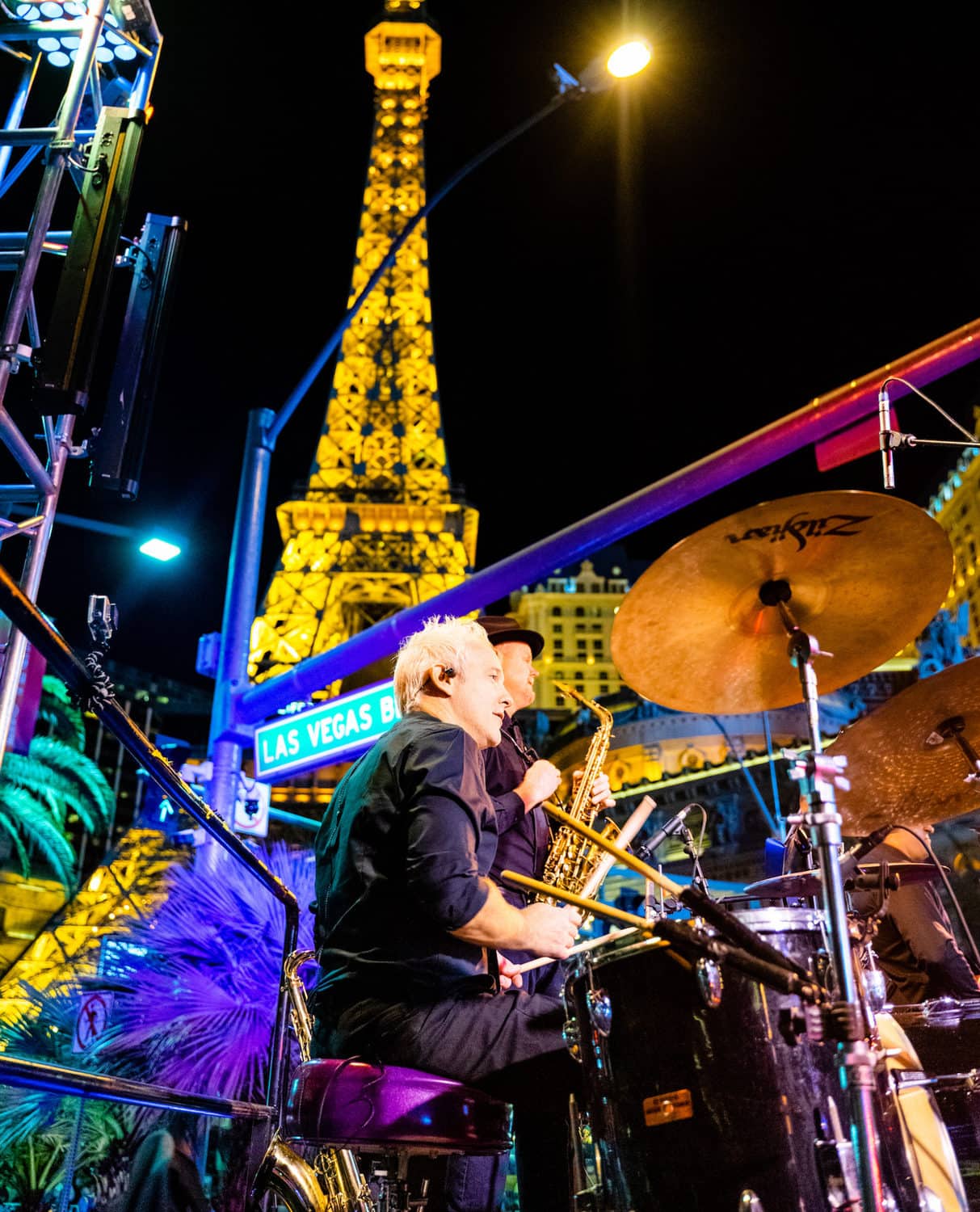 Live Entertainment San Diego - https://RetroHitsTributes.com