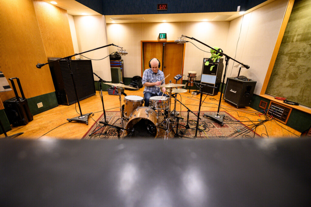 John Perkins - drums @ Retro Hits Tributes